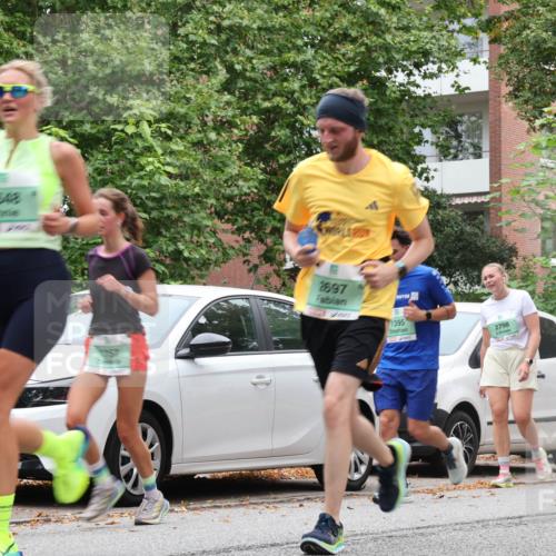 21.09.2025 - PSD Bank Halbmarathon Luisa Fischer http://msf.ph/oto/8929687 21.09.2025 11:48:39 Laufen 2848, 1199, 2897, 1395, 2798 meine-sportfotos.de