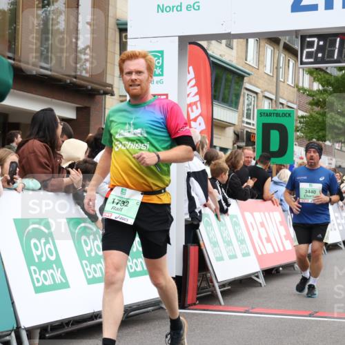 21.09.2025 - PSD Bank Halbmarathon Strokosch-Dieckow http://msf.ph/oto/8929691 21.09.2025 12:10:56 Ziel 1642, 1670, 1732, 2365, 2385, 3034, 3440 meine-sportfotos.de