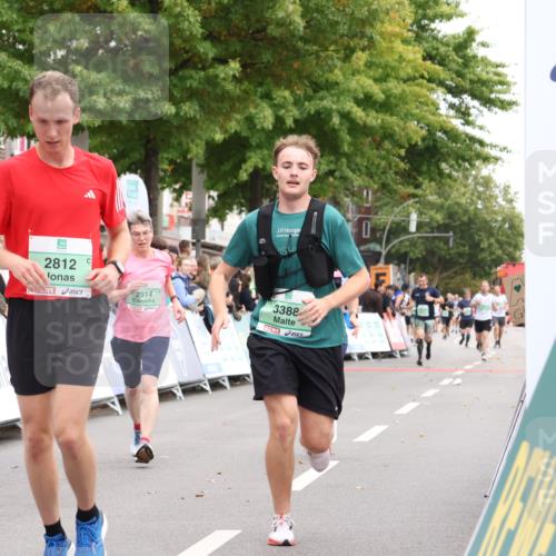 21.09.2025 - PSD Bank Halbmarathon Strokosch-Dieckow http://msf.ph/oto/8929717 21.09.2025 12:11:02 Ziel 1732, 2812, 2914, 3034, 3210, 3388, 3440 meine-sportfotos.de