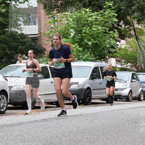 21.09.2025 - PSD Bank Halbmarathon Luisa Fischer http://msf.ph/oto/8929749 21.09.2025 11:48:53 Laufen 6, 2516, 2525, 3418, 3104 meine-sportfotos.de