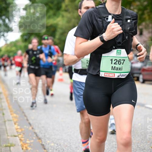21.09.2025 - PSD Bank Halbmarathon Dr. Thomas Lammeyer http://msf.ph/oto/8929789 21.09.2025 10:49:20 Laufen 1267, 3072 meine-sportfotos.de
