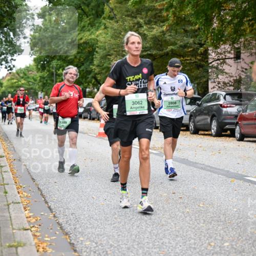 21.09.2025 - PSD Bank Halbmarathon Dr. Thomas Lammeyer http://msf.ph/oto/8929845 21.09.2025 10:49:24 Laufen 1289, 3062, 2808, 1617, 26 meine-sportfotos.de