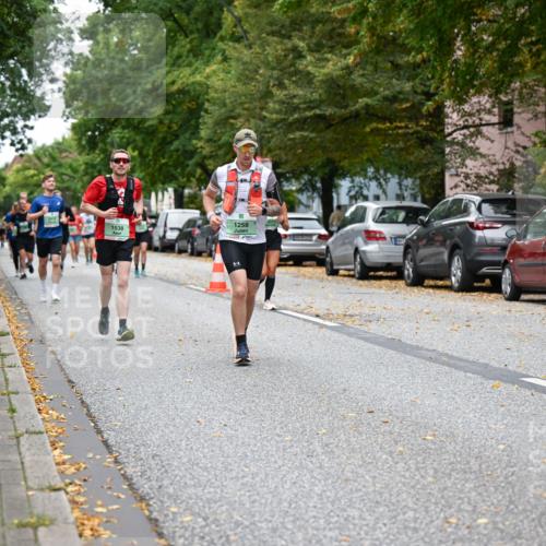 21.09.2025 - PSD Bank Halbmarathon Dr. Thomas Lammeyer http://msf.ph/oto/8929927 21.09.2025 10:49:28 Laufen 1538, 1258, 4915 meine-sportfotos.de