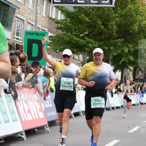 21.09.2025 - PSD Bank Halbmarathon Strokosch-Dieckow http://msf.ph/oto/8929990 21.09.2025 12:11:47 Ziel 1173, 1198, 1759, 2352, 2754, 2962, 3161, 3249, 3533 meine-sportfotos.de