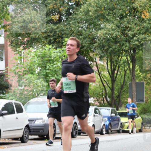 21.09.2025 - PSD Bank Halbmarathon Luisa Fischer http://msf.ph/oto/8930006 21.09.2025 11:49:55 Laufen 1573, 9857, 5602 meine-sportfotos.de