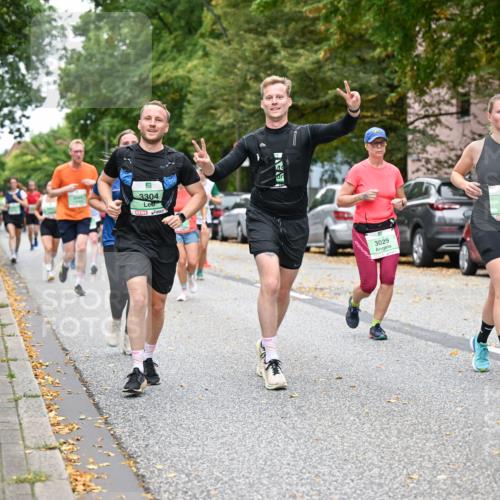 21.09.2025 - PSD Bank Halbmarathon Dr. Thomas Lammeyer http://msf.ph/oto/8930097 21.09.2025 10:49:37 Laufen 3253, 5, 3304, 3119, 3029, 4915 meine-sportfotos.de