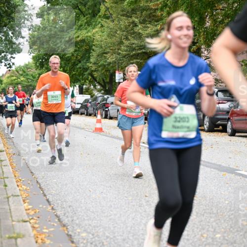 21.09.2025 - PSD Bank Halbmarathon Dr. Thomas Lammeyer http://msf.ph/oto/8930136 21.09.2025 10:49:39 Laufen 3407, 3253, 3203 meine-sportfotos.de
