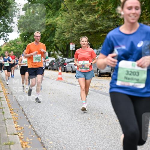 21.09.2025 - PSD Bank Halbmarathon Dr. Thomas Lammeyer http://msf.ph/oto/8930142 21.09.2025 10:49:39 Laufen 340, 3301, 3253, 3203, 4915 meine-sportfotos.de