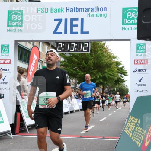 21.09.2025 - PSD Bank Halbmarathon Strokosch-Dieckow http://msf.ph/oto/8930265 21.09.2025 12:12:36 Ziel 1204, 1241, 1617, 2732, 2768, 3215, 3394, 3570, 3803, 4031 meine-sportfotos.de
