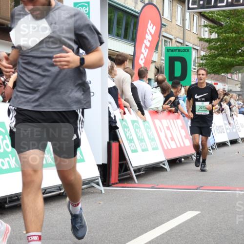 21.09.2025 - PSD Bank Halbmarathon Strokosch-Dieckow http://msf.ph/oto/8930340 21.09.2025 12:12:42 Ziel 1099, 1204, 1241, 1617, 3272, 3394, 3570, 3803, 4031 meine-sportfotos.de