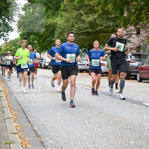21.09.2025 - PSD Bank Halbmarathon Dr. Thomas Lammeyer http://msf.ph/oto/8930442 21.09.2025 10:49:58 Laufen 2166, 617, 2307, 3325, 2958, 4915 meine-sportfotos.de