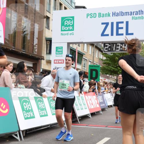 21.09.2025 - PSD Bank Halbmarathon Strokosch-Dieckow http://msf.ph/oto/8930512 21.09.2025 12:13:05 Ziel 1625, 2669, 2996, 3344, 3483, 3769 meine-sportfotos.de