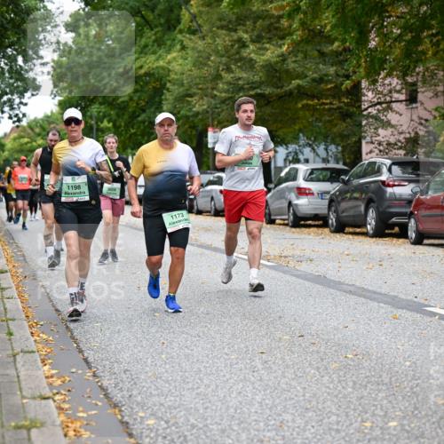 21.09.2025 - PSD Bank Halbmarathon Dr. Thomas Lammeyer http://msf.ph/oto/8930555 21.09.2025 10:50:04 Laufen 1198, 3028, 1173, 4915 meine-sportfotos.de