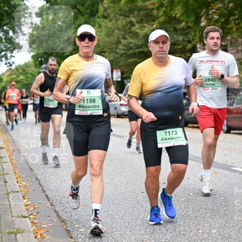 21.09.2025 - PSD Bank Halbmarathon Dr. Thomas Lammeyer http://msf.ph/oto/8930592 21.09.2025 10:50:06 Laufen 4065, 1198, 1173, 2840 meine-sportfotos.de