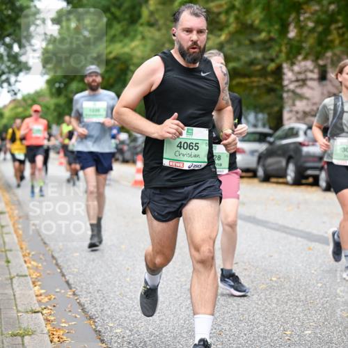 21.09.2025 - PSD Bank Halbmarathon Dr. Thomas Lammeyer http://msf.ph/oto/8930638 21.09.2025 10:50:08 Laufen 1236, 4065, 28, 3074 meine-sportfotos.de