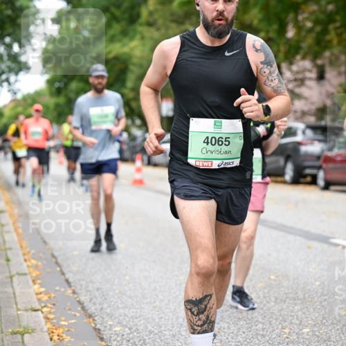 21.09.2025 - PSD Bank Halbmarathon Dr. Thomas Lammeyer http://msf.ph/oto/8930643 21.09.2025 10:50:08 Laufen 4065, 3074 meine-sportfotos.de