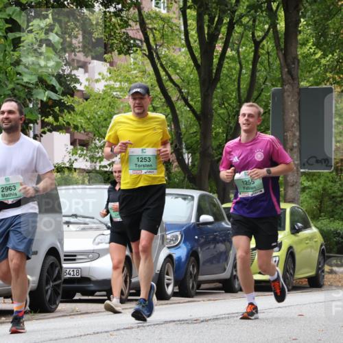 21.09.2025 - PSD Bank Halbmarathon Luisa Fischer http://msf.ph/oto/8930681 21.09.2025 11:52:57 Laufen 2963, 3418, 1253, 1255 meine-sportfotos.de