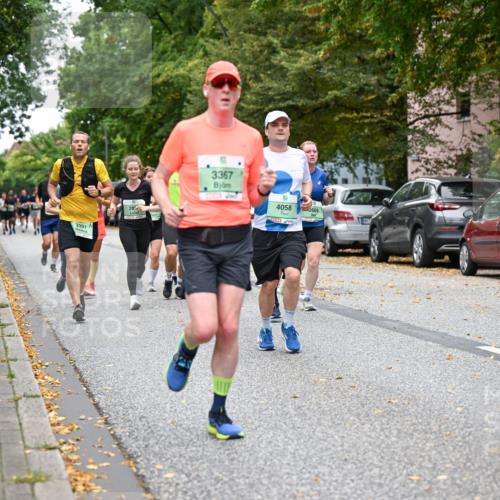 21.09.2025 - PSD Bank Halbmarathon Dr. Thomas Lammeyer http://msf.ph/oto/8930722 21.09.2025 10:50:13 Laufen 3391, 28, 3367, 4058, 2669, 4915 meine-sportfotos.de