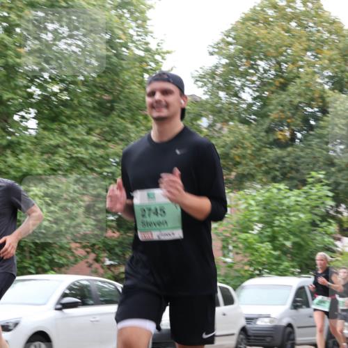 21.09.2025 - PSD Bank Halbmarathon Luisa Fischer http://msf.ph/oto/8930756 21.09.2025 11:53:18 Laufen 2670, 2745 meine-sportfotos.de