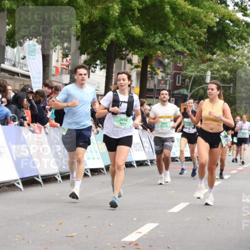 21.09.2025 - PSD Bank Halbmarathon Strokosch-Dieckow http://msf.ph/oto/8930783 21.09.2025 12:13:39 Ziel 2410, 3126, 3444, 3698, 3912, 3987 meine-sportfotos.de