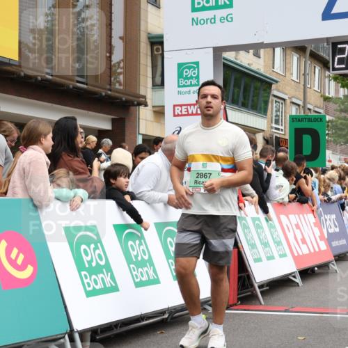 21.09.2025 - PSD Bank Halbmarathon Strokosch-Dieckow http://msf.ph/oto/8930864 21.09.2025 12:13:48 Ziel 2410, 2867, 3229, 3360, 3698, 3987 meine-sportfotos.de
