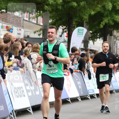 21.09.2025 - PSD Bank Halbmarathon Strokosch-Dieckow http://msf.ph/oto/8930890 21.09.2025 12:13:52 Ziel 1674, 2867, 3229, 3360, 3466, 3540 meine-sportfotos.de