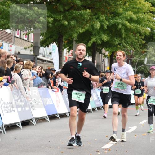 21.09.2025 - PSD Bank Halbmarathon Strokosch-Dieckow http://msf.ph/oto/8930913 21.09.2025 12:13:54 Ziel 1199, 1674, 2867, 3360, 3466, 3540 meine-sportfotos.de