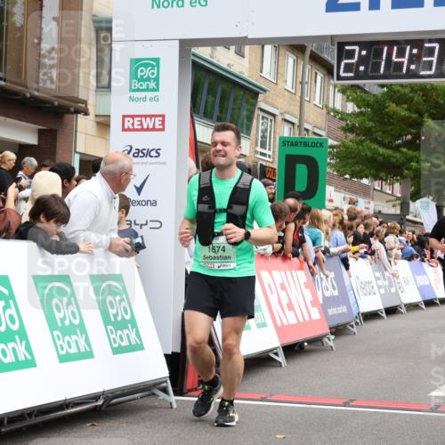 21.09.2025 - PSD Bank Halbmarathon Strokosch-Dieckow http://msf.ph/oto/8930919 21.09.2025 12:13:54 Ziel 1199, 1674, 2867, 3360, 3466, 3540 meine-sportfotos.de