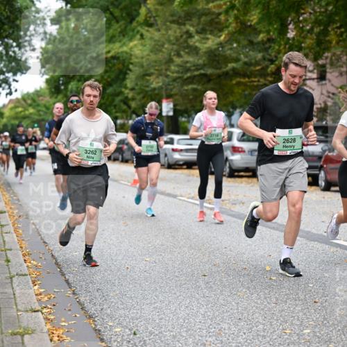 21.09.2025 - PSD Bank Halbmarathon Dr. Thomas Lammeyer http://msf.ph/oto/8931000 21.09.2025 10:50:30 Laufen 3262, 2732, 9, 2628, 5, 3371 meine-sportfotos.de