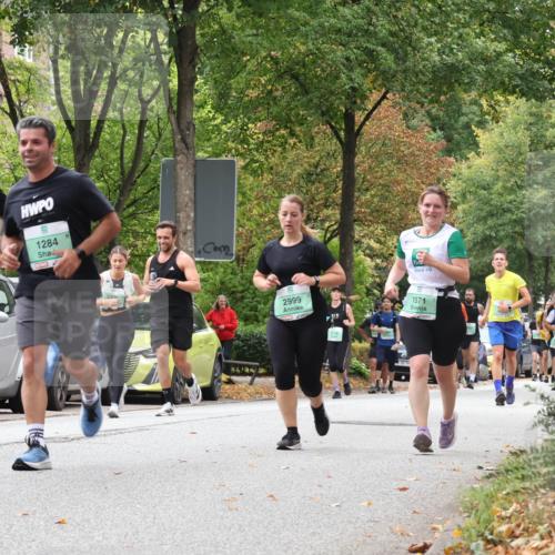 21.09.2025 - PSD Bank Halbmarathon Luisa Fischer http://msf.ph/oto/8931004 21.09.2025 11:54:32 Laufen 3418, 3749, 1284, 2999, 1571 meine-sportfotos.de