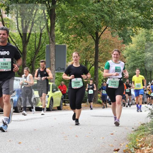 21.09.2025 - PSD Bank Halbmarathon Luisa Fischer http://msf.ph/oto/8931006 21.09.2025 11:54:32 Laufen 37, 1284, 2999, 1571, 2223 meine-sportfotos.de