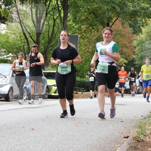 21.09.2025 - PSD Bank Halbmarathon Luisa Fischer http://msf.ph/oto/8931012 21.09.2025 11:54:33 Laufen 3418, 2999, 9, 1571, 2223 meine-sportfotos.de