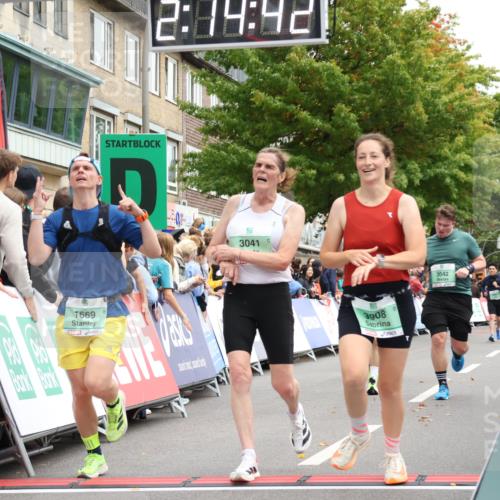 21.09.2025 - PSD Bank Halbmarathon Strokosch-Dieckow http://msf.ph/oto/8931015 21.09.2025 12:14:06 Ziel 1199, 1668, 1669, 2531, 2841, 2885, 3004, 3041, 3042, 3908 meine-sportfotos.de