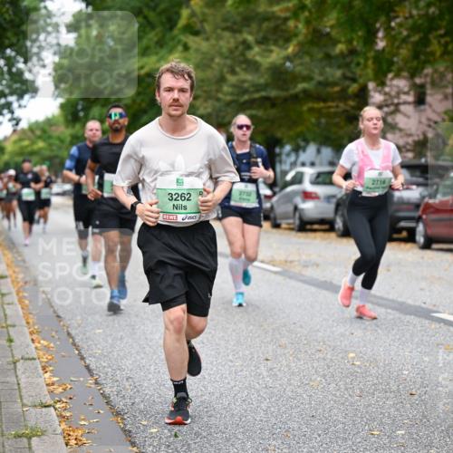 21.09.2025 - PSD Bank Halbmarathon Dr. Thomas Lammeyer http://msf.ph/oto/8931016 21.09.2025 10:50:31 Laufen 3262, 2716, 2732 meine-sportfotos.de