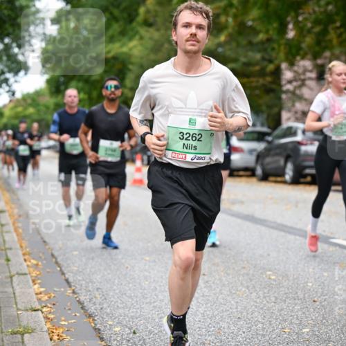 21.09.2025 - PSD Bank Halbmarathon Dr. Thomas Lammeyer http://msf.ph/oto/8931027 21.09.2025 10:50:32 Laufen 3262, 2716 meine-sportfotos.de