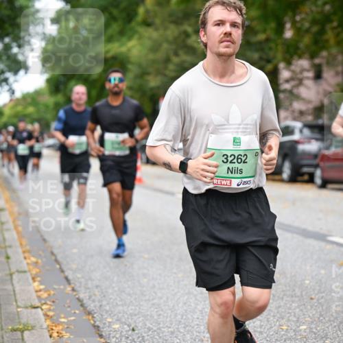 21.09.2025 - PSD Bank Halbmarathon Dr. Thomas Lammeyer http://msf.ph/oto/8931033 21.09.2025 10:50:32 Laufen 3262, 2716 meine-sportfotos.de