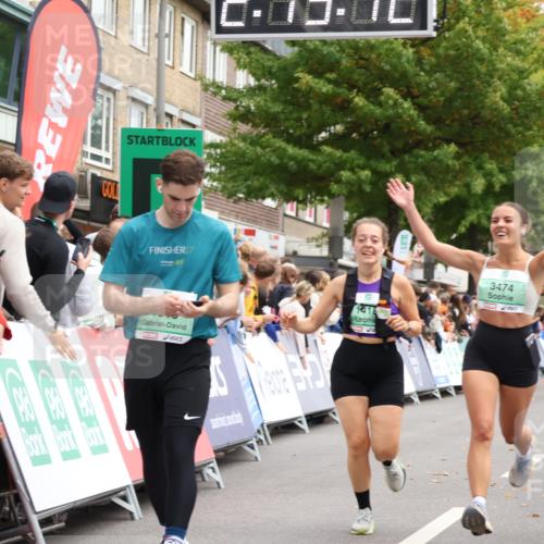 21.09.2025 - PSD Bank Halbmarathon Strokosch-Dieckow http://msf.ph/oto/8931223 21.09.2025 12:14:35 Ziel 1106, 1418, 1815, 1941, 2705, 2865, 3474 meine-sportfotos.de