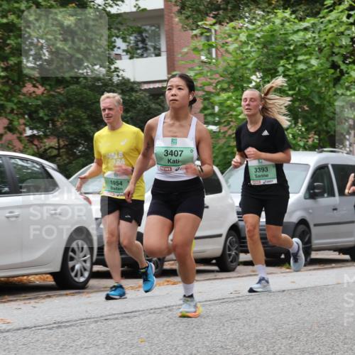 21.09.2025 - PSD Bank Halbmarathon Luisa Fischer http://msf.ph/oto/8931230 21.09.2025 11:55:26 Laufen 3407, 1954, 3393, 3418 meine-sportfotos.de