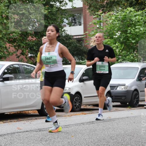 21.09.2025 - PSD Bank Halbmarathon Luisa Fischer http://msf.ph/oto/8931232 21.09.2025 11:55:26 Laufen 3407, 3393, 8418 meine-sportfotos.de