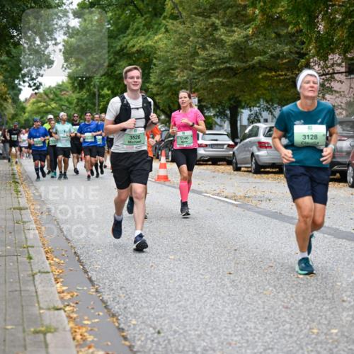 21.09.2025 - PSD Bank Halbmarathon Dr. Thomas Lammeyer http://msf.ph/oto/8931253 21.09.2025 10:50:48 Laufen 3526, 1140, 3128, 4915 meine-sportfotos.de