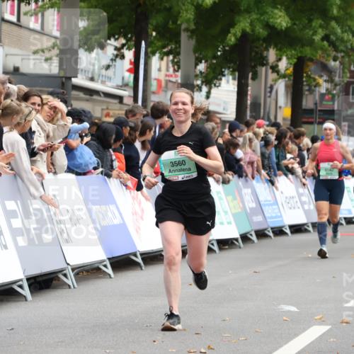 21.09.2025 - PSD Bank Halbmarathon Strokosch-Dieckow http://msf.ph/oto/8931290 21.09.2025 12:15:02 Ziel 3560, 3737 meine-sportfotos.de