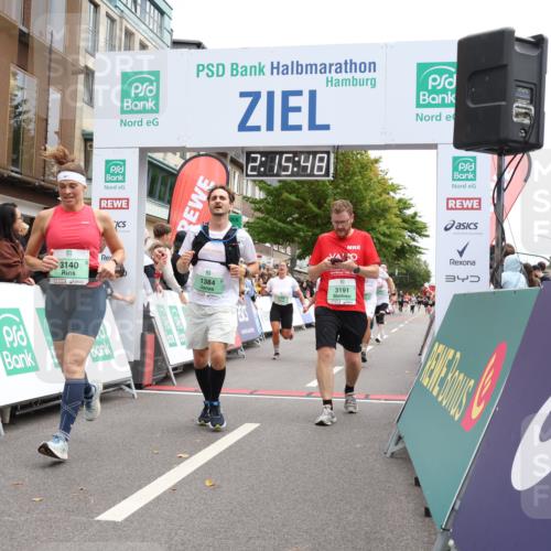 21.09.2025 - PSD Bank Halbmarathon Strokosch-Dieckow http://msf.ph/oto/8931326 21.09.2025 12:15:11 Ziel 1071, 1384, 1587, 1588, 1589, 1641, 3140, 3191, 3517, 3560, 3902 meine-sportfotos.de