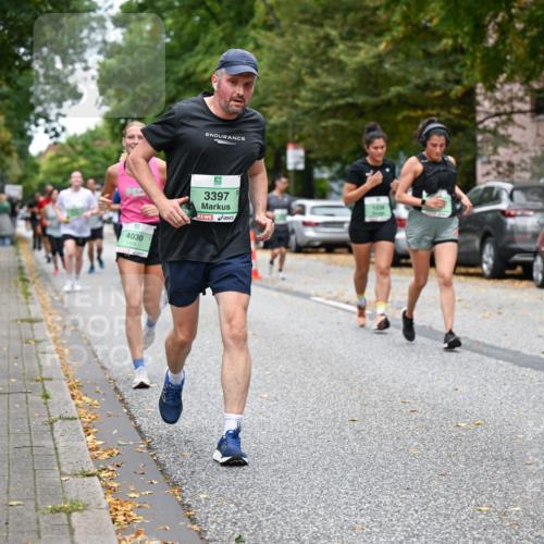 21.09.2025 - PSD Bank Halbmarathon Dr. Thomas Lammeyer http://msf.ph/oto/8931512 21.09.2025 10:51:02 Laufen 4030, 3397, 1230 meine-sportfotos.de