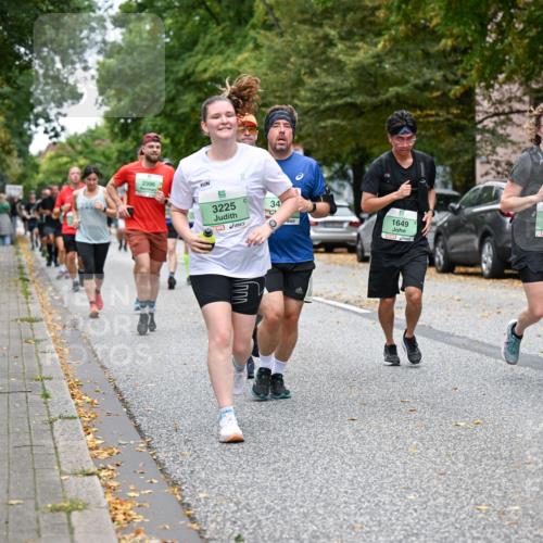 21.09.2025 - PSD Bank Halbmarathon Dr. Thomas Lammeyer http://msf.ph/oto/8931619 21.09.2025 10:51:07 Laufen 2396, 3225, 34, 1649, 3115, 4915 meine-sportfotos.de