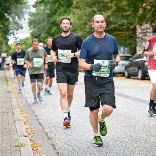 21.09.2025 - PSD Bank Halbmarathon Dr. Thomas Lammeyer http://msf.ph/oto/8931827 21.09.2025 10:51:20 Laufen 397, 227, 21, 3471 meine-sportfotos.de