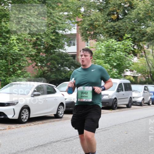 21.09.2025 - PSD Bank Halbmarathon Luisa Fischer http://msf.ph/oto/8931839 21.09.2025 11:59:23 Laufen 1285, 3042 meine-sportfotos.de