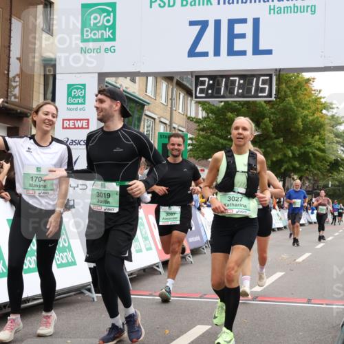 21.09.2025 - PSD Bank Halbmarathon Strokosch-Dieckow http://msf.ph/oto/8931868 21.09.2025 12:16:38 Ziel 1704, 2964, 3019, 3027, 3097, 3107, 3551, 4058 meine-sportfotos.de