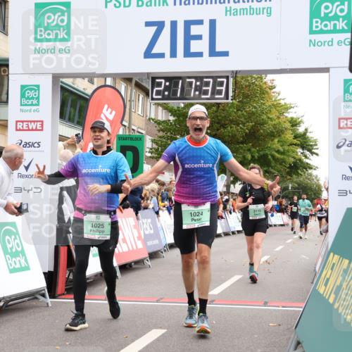 21.09.2025 - PSD Bank Halbmarathon Strokosch-Dieckow http://msf.ph/oto/8932011 21.09.2025 12:16:56 Ziel 1024, 1025, 1193, 1513, 3115, 3128 meine-sportfotos.de