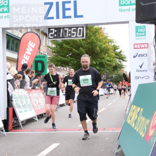 21.09.2025 - PSD Bank Halbmarathon Strokosch-Dieckow http://msf.ph/oto/8932123 21.09.2025 12:17:13 Ziel 1061, 2877, 3018, 3028, 3334, 3413, 3500 meine-sportfotos.de