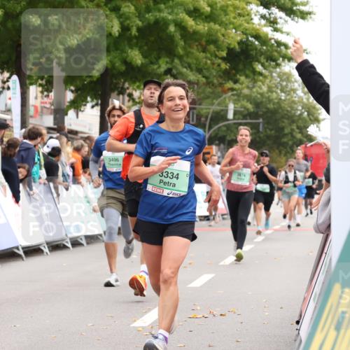 21.09.2025 - PSD Bank Halbmarathon Strokosch-Dieckow http://msf.ph/oto/8932131 21.09.2025 12:17:16 Ziel 1061, 3018, 3028, 3334, 3413, 3496, 3500, 4032 meine-sportfotos.de